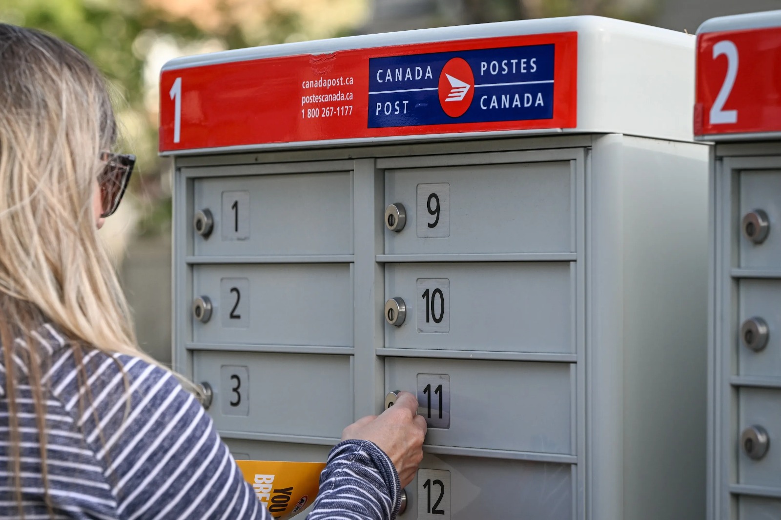 Canada Post outlet